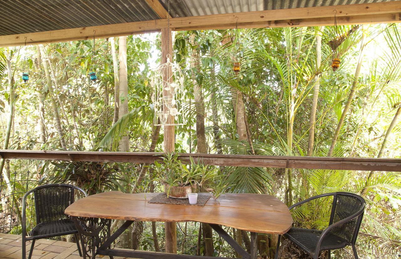 Riversong Retreat Bed & Breakfast Millaa Millaa ภายนอก รูปภาพ